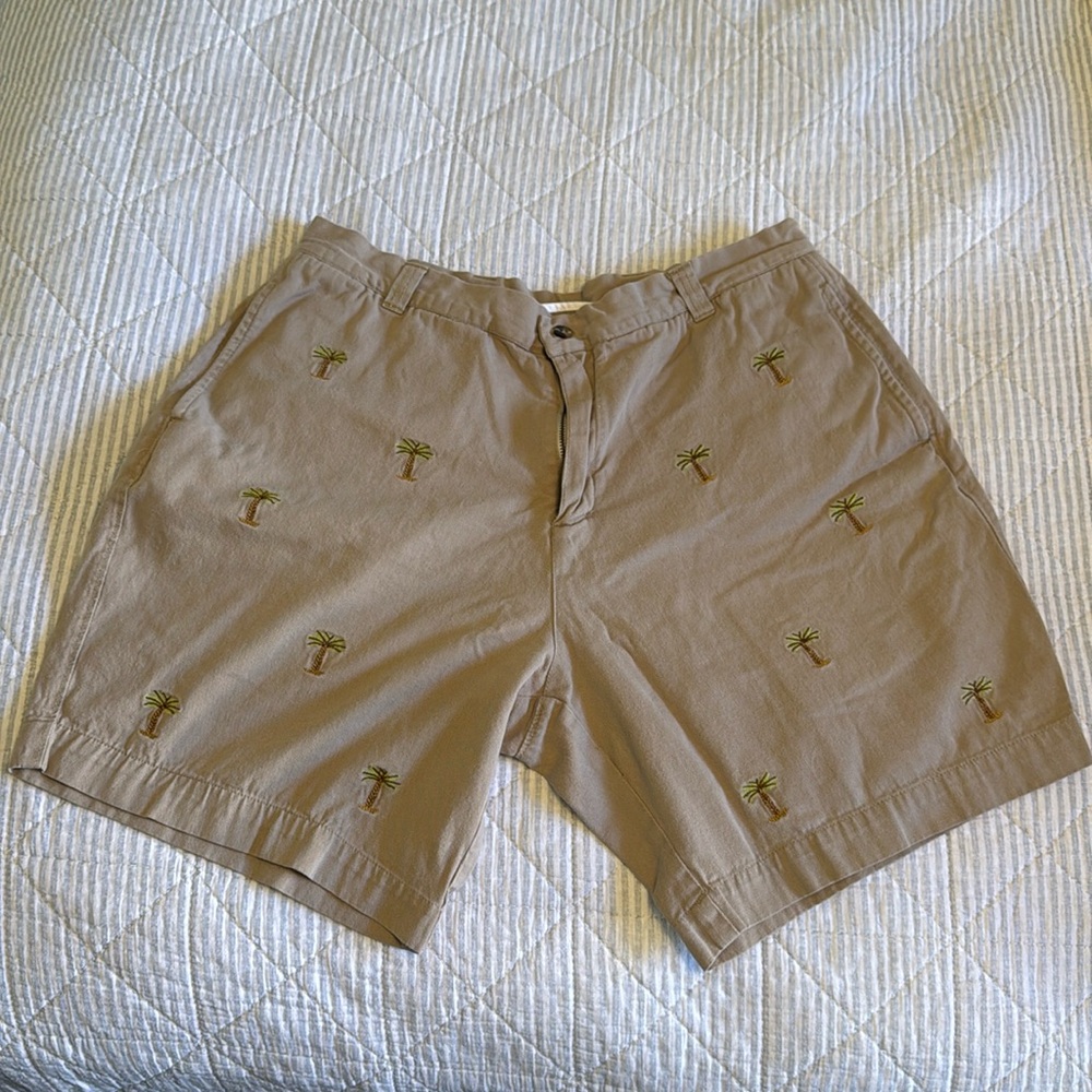Men’s Vintage Charleston Twills 36 Khaki Palm Tree Embroidered Flat Front Shorts